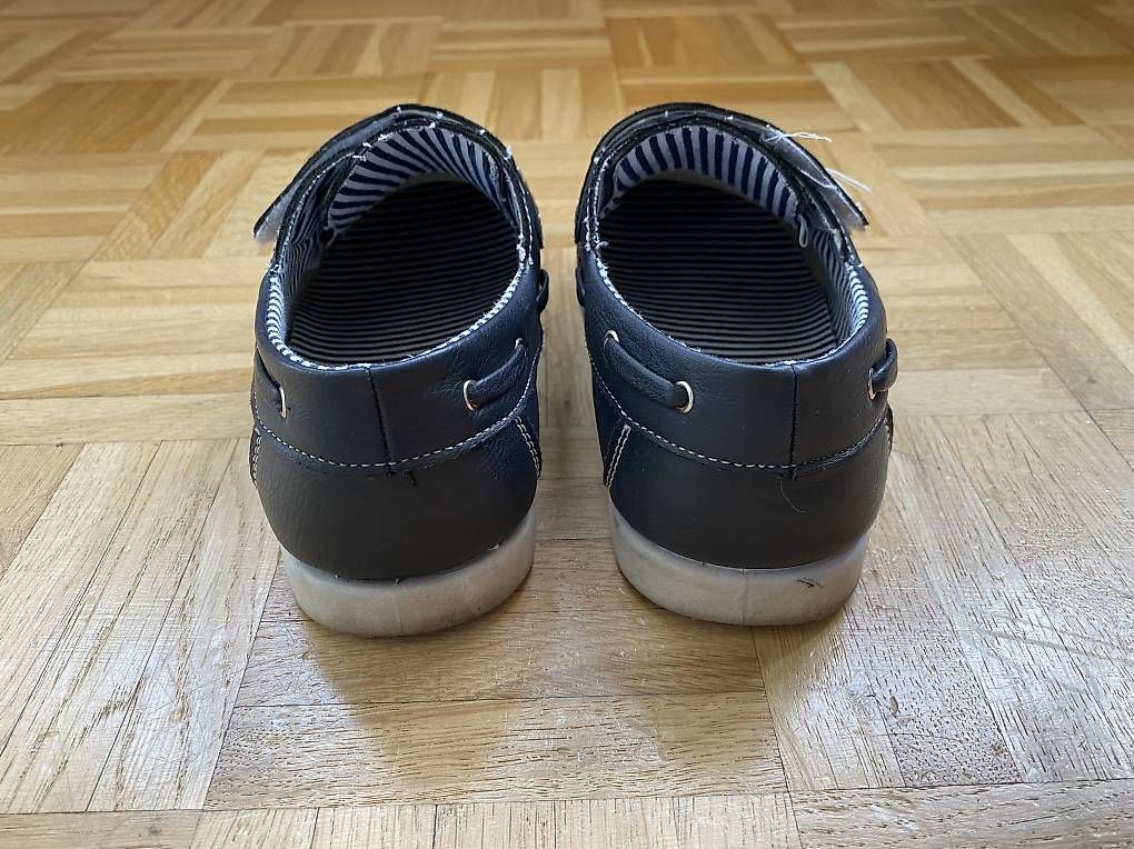 Scarpe per ragazzi: Schuhe gr 34 – Usato da Egg b. Zürich venduto da dalanna 2