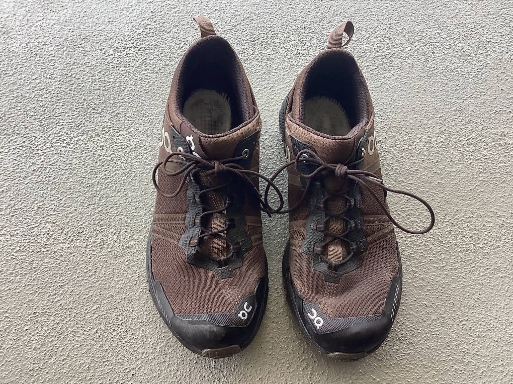 Scarpe da donna: ON Wanderschuhe, Farbe: braun, Grösse: 40.5 – Usato da Haag (Rheintal) venduto da Rega 2