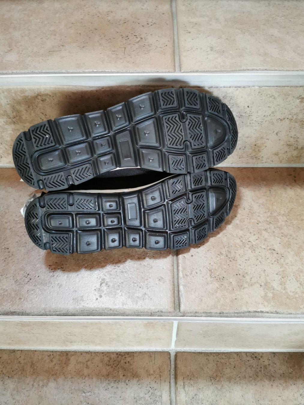 Scarpe per ragazzi: Turnschuhe Panter – Usato da Schafisheim venduto da nachteule73 2