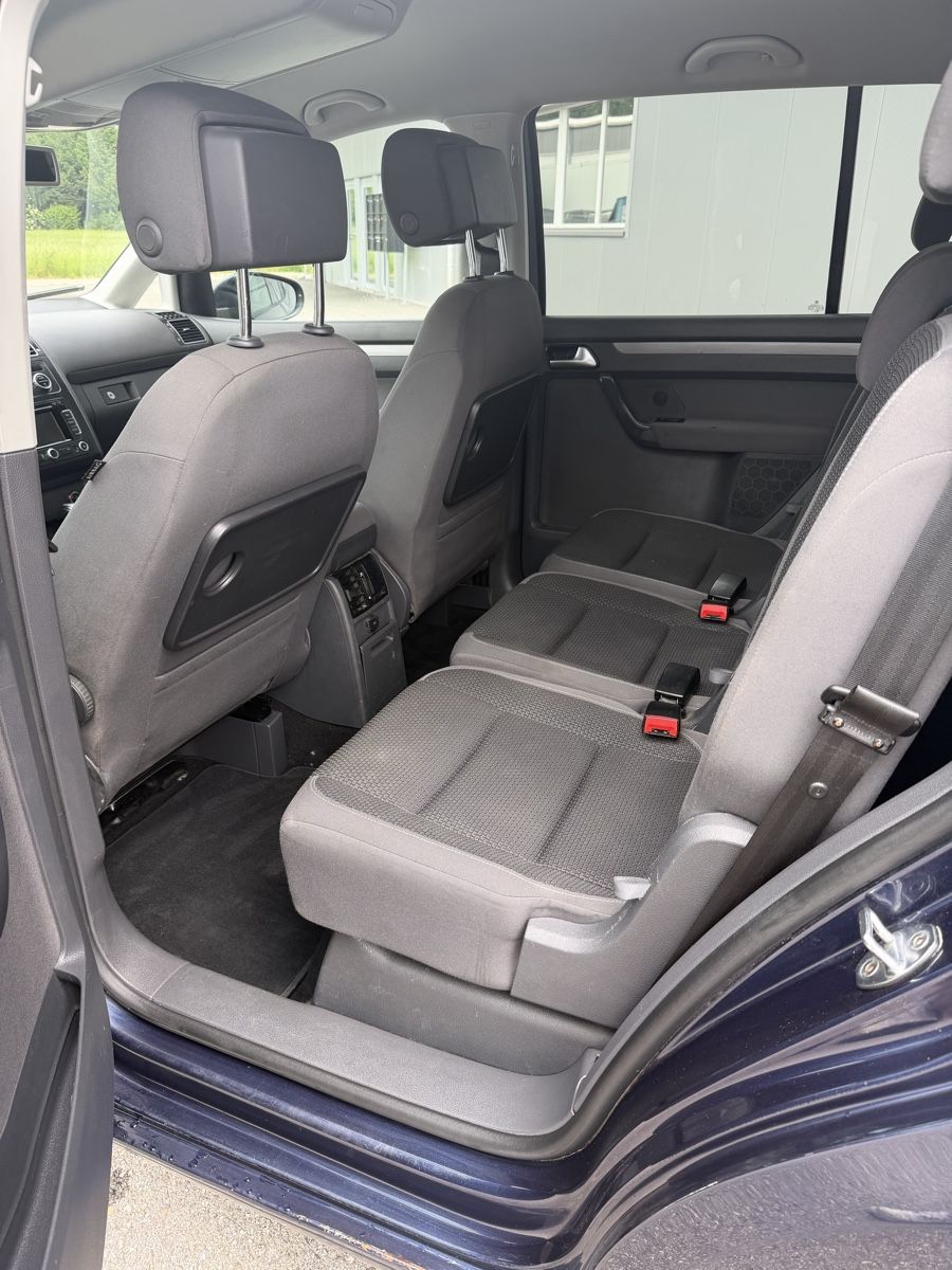 VW Automobili: Vw Touran  – Usato da Wolfwil venduto da nh.michelle03 5