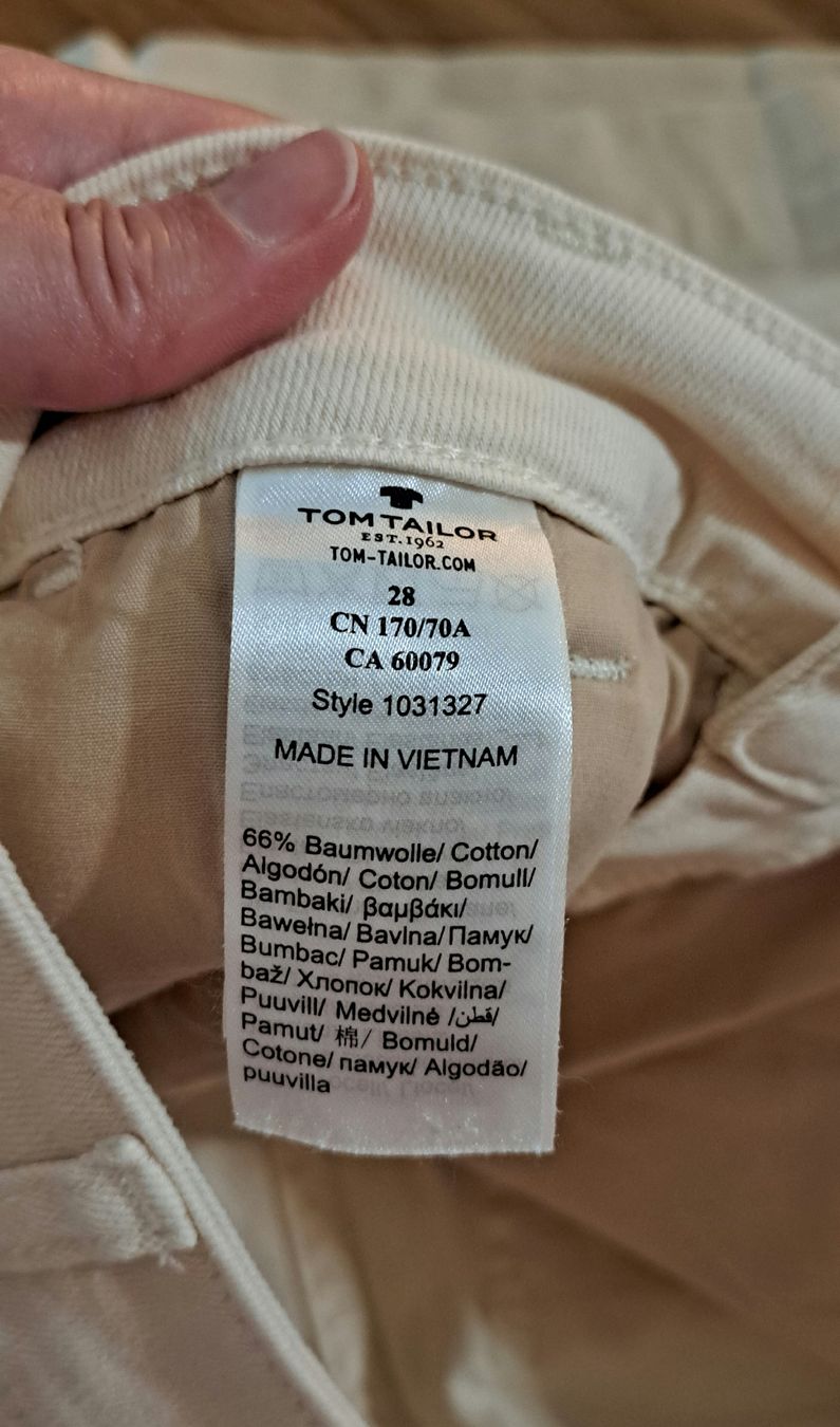 Tom Tailor Hosen: Tom Tailor Shorts – Neu (gemäss Beschreibung) aus Richterswil von Viorella 6