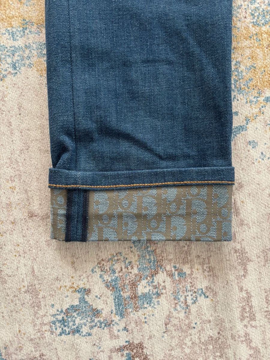 Dior Jeans: Dior Jeans, Grösse 32 Neu! – Nuovo (secondo la descrizione) da Zürich venduto da watch_trader 1