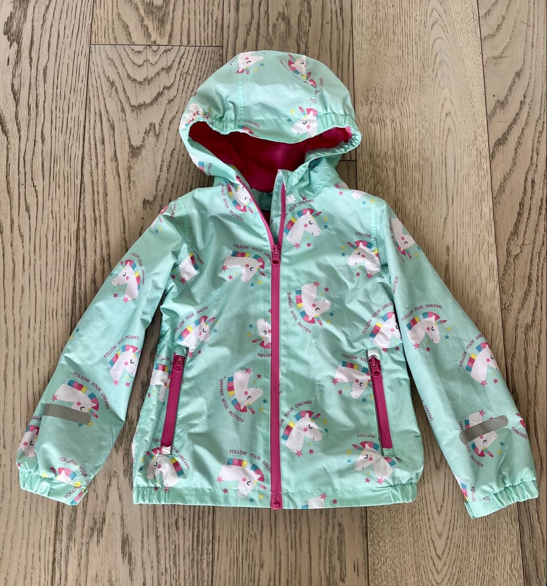 Jacken & Mäntel: Mädchenjacke mit Einhörnern, Größe 110/116 – Gebraucht aus Arbedo von Greg2hand