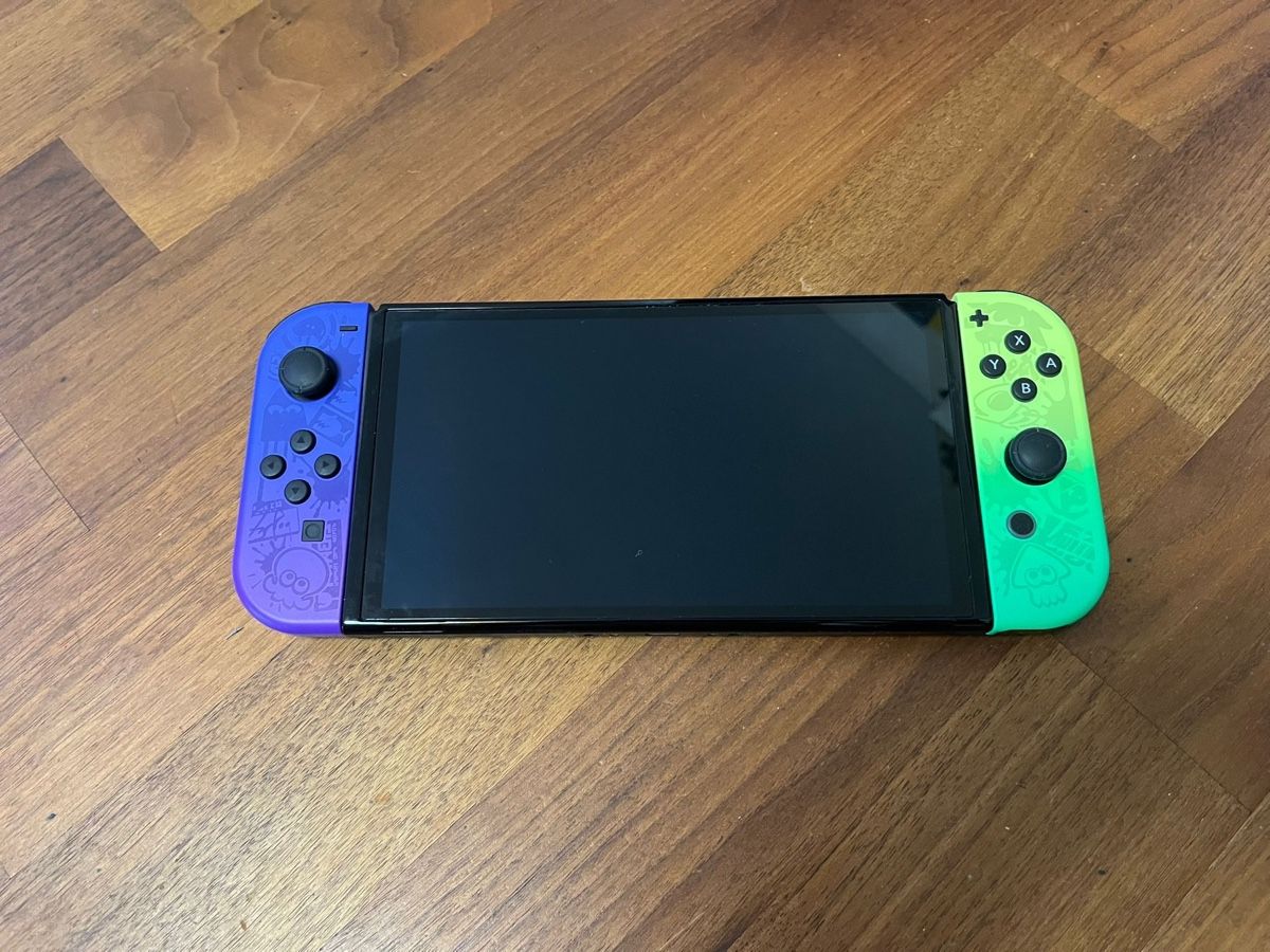 Nintendo Console: Nintendo Switch Splatoon 3 Edition  – Usato da Malters venduto da kambiwahl
