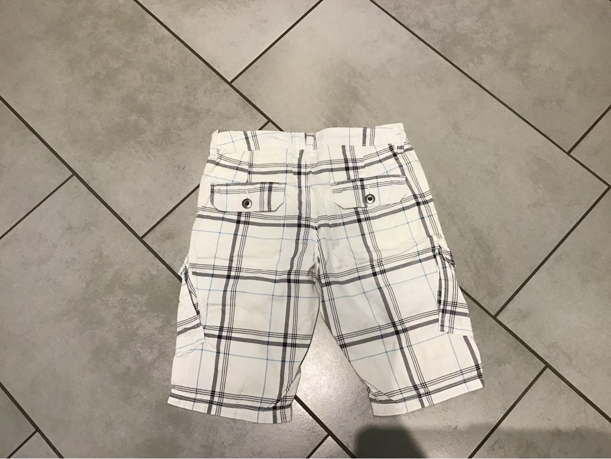 C&A Hosen: Bermudas  128 – Gebraucht aus Trimbach von gregy69s 1