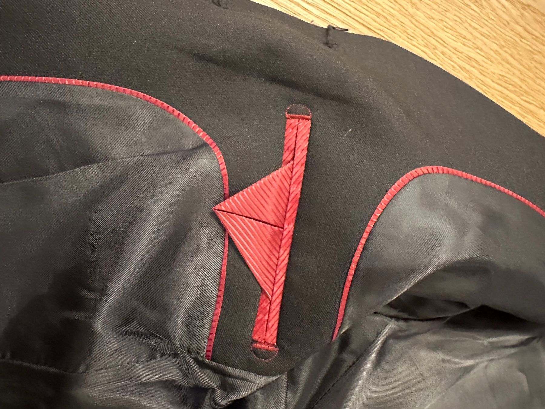Completi: Festliche Anzugjacke Gr.100 – Usato da Zürich venduto da Bastet6 5