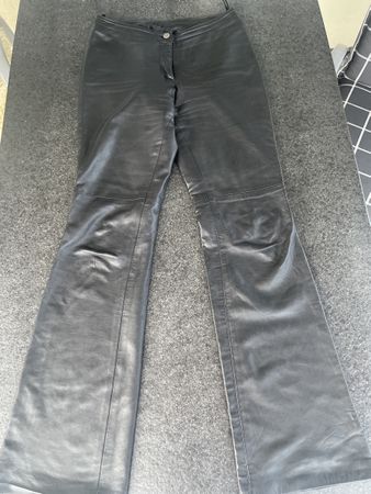 Hose Leder