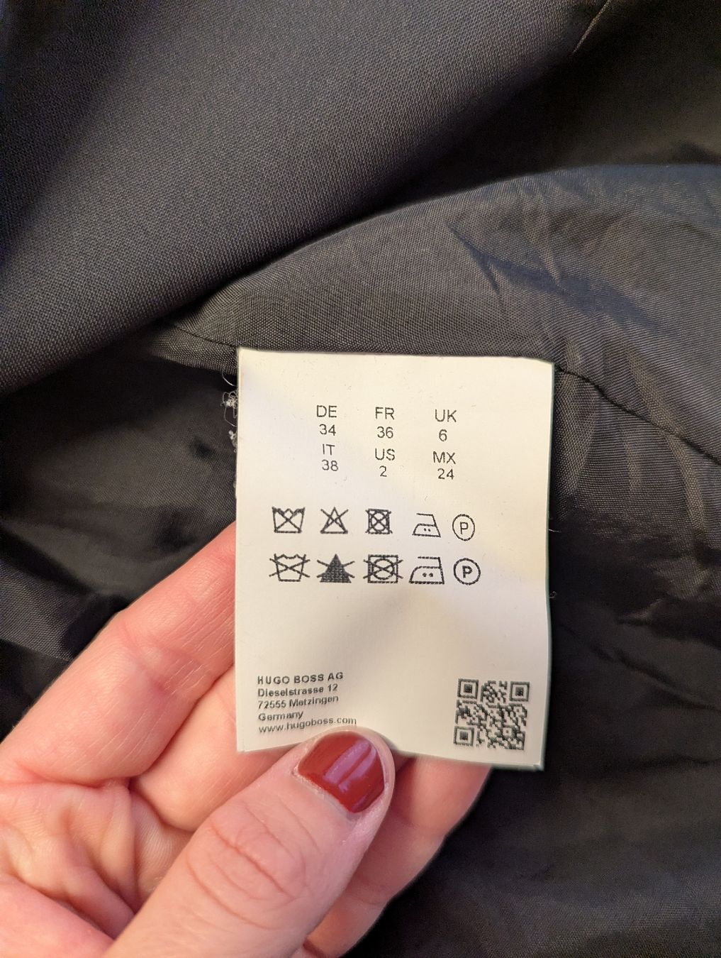 Hugo Boss Completi & Tailleur: blauer Blazer von Hugo Boss – Nuovo (secondo la descrizione) da Winterthur venduto da cinmyr 3