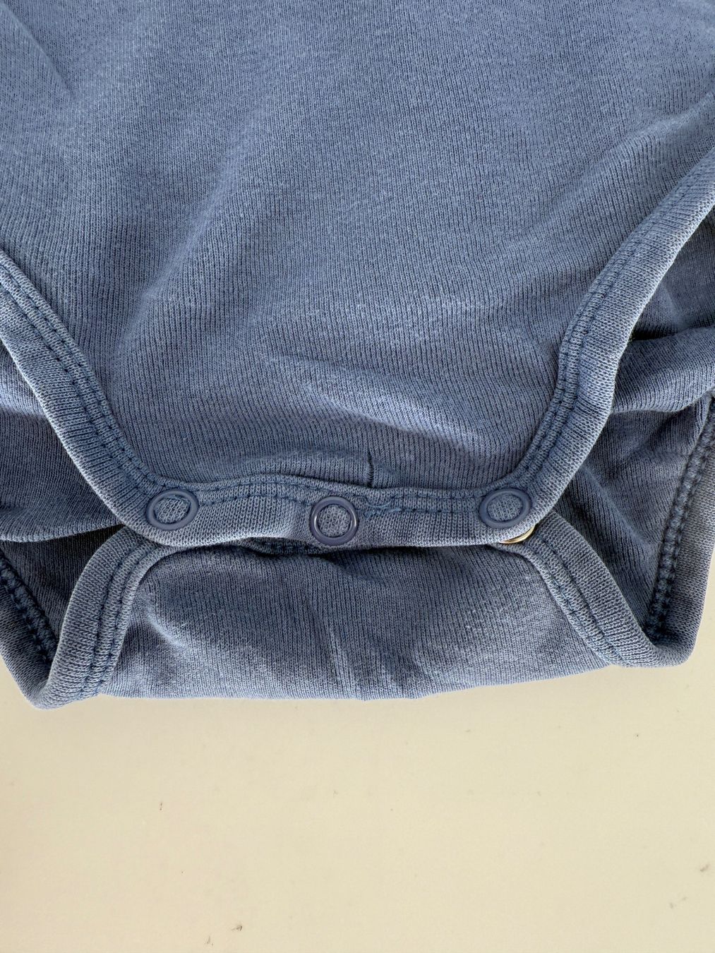 H&M Biancheria intima: H&M Body Kurzarm Gr. 98 – Usato da Auenstein venduto da moin. 1