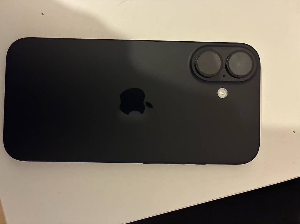 Portables: iphone 16  – D'occasion à Winterthur par mik_d27y