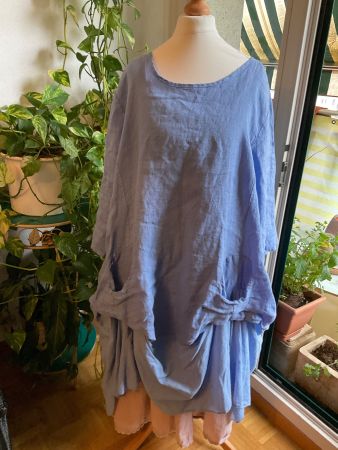 Merveilleuse robe tunique100% lin made in ITALY valeur 189.-