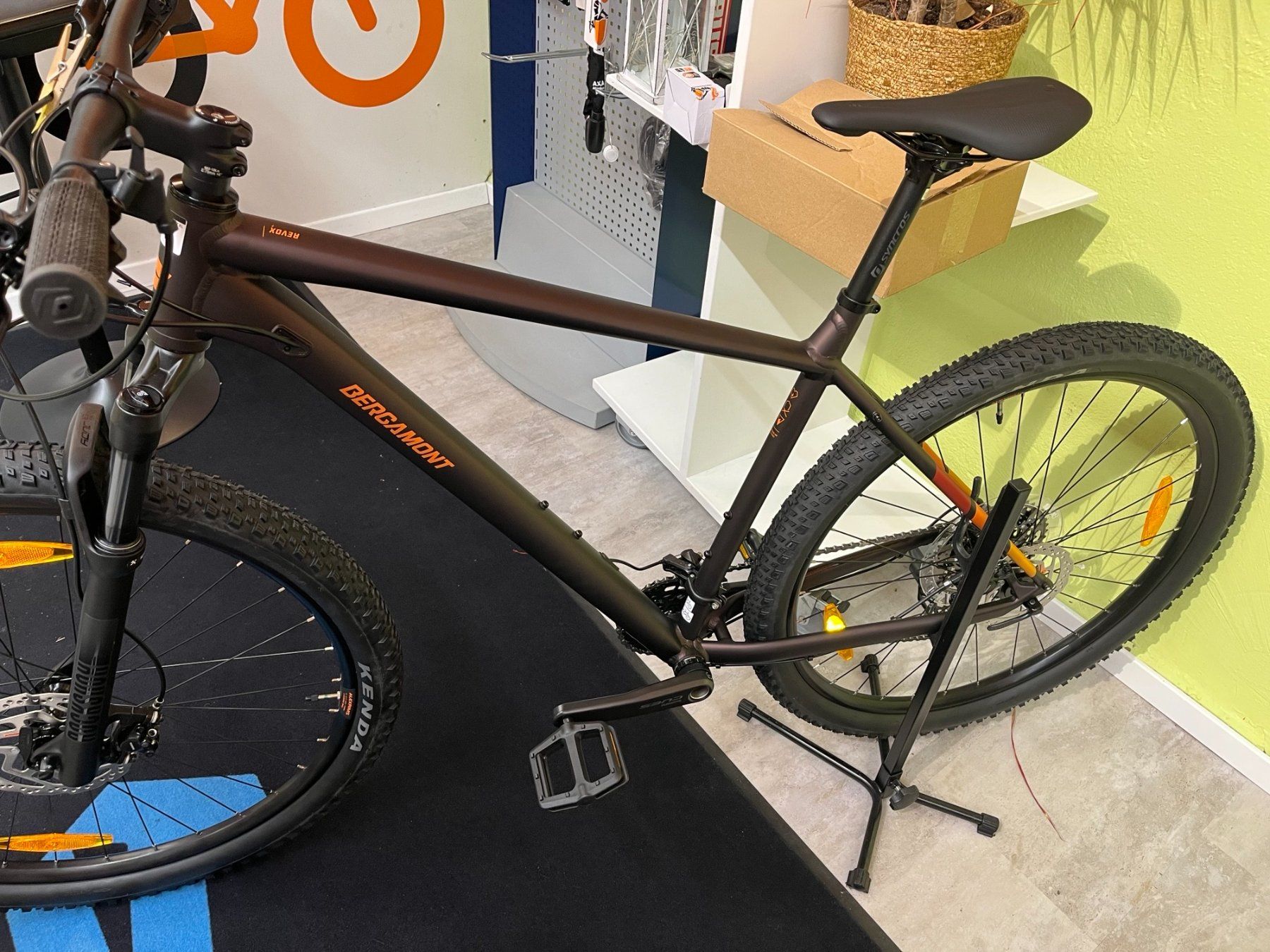 Bergamont Biciclette: Bergamont Revo 7 – Nuovo (secondo la descrizione) da Olten venduto da hrv_g9j8