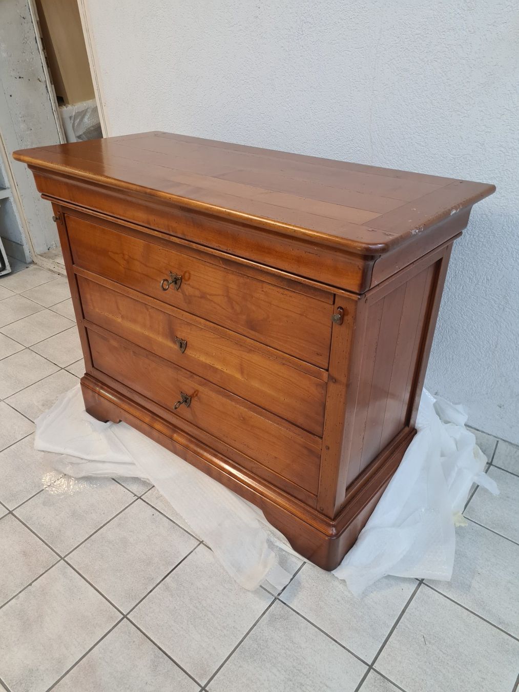 Schminktische: Coiffeuse – Gebraucht aus Monthey von 187-zeroo 8