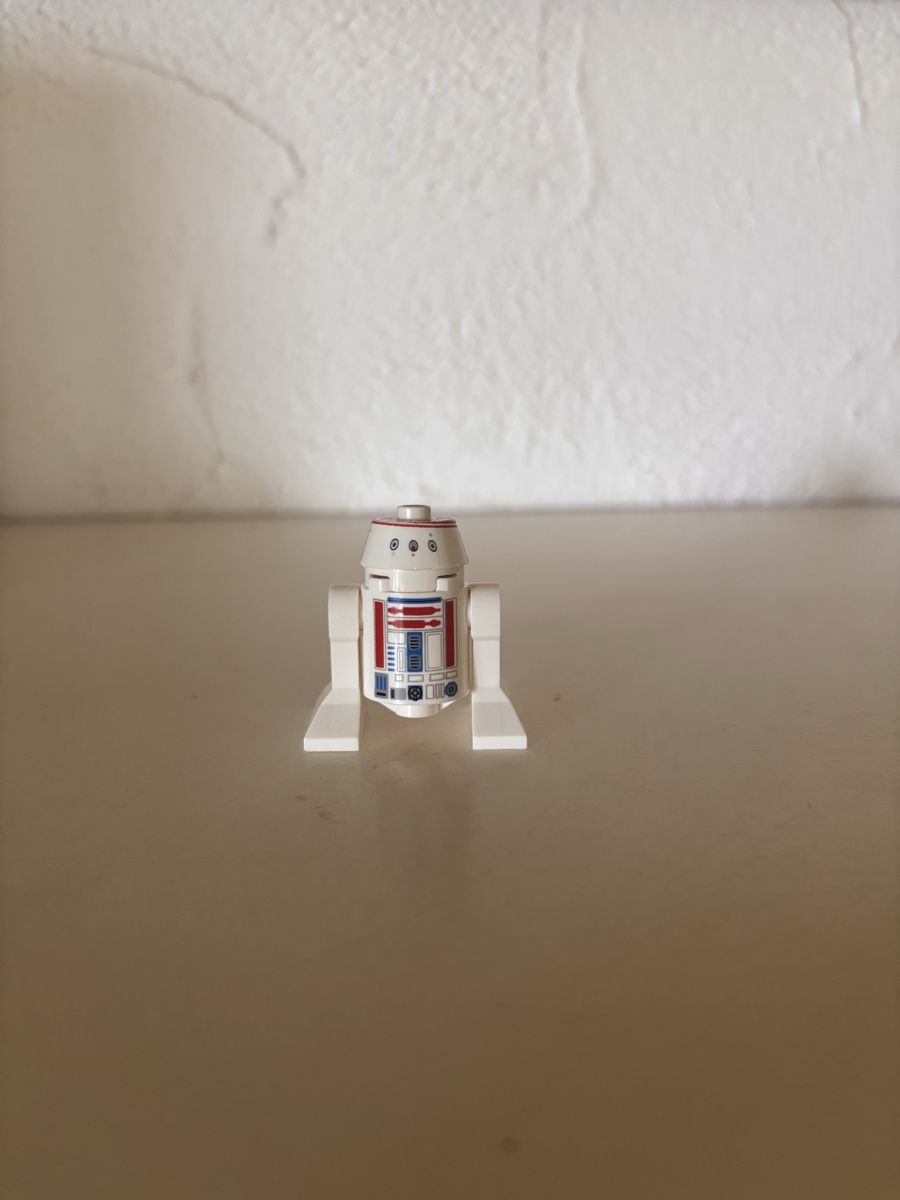 Lego Statuette: LEGO Star Wars R5-D4 Astromech Droid – Usato da Sissach venduto da Geopatral