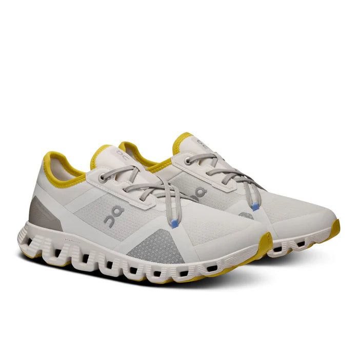 On Chaussures femmes: On Cloud X AD Runningschuhe Damen – Neuf avec emballage d'origine à Spiez par Outlet-King 3