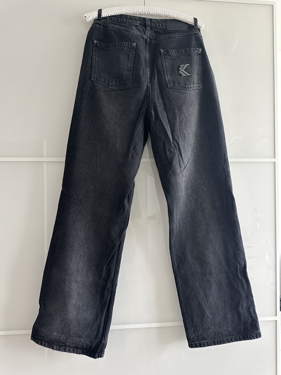 Jeans: Karl Kani Jeans Damen – Usato da Heimberg venduto da milenasarah 1