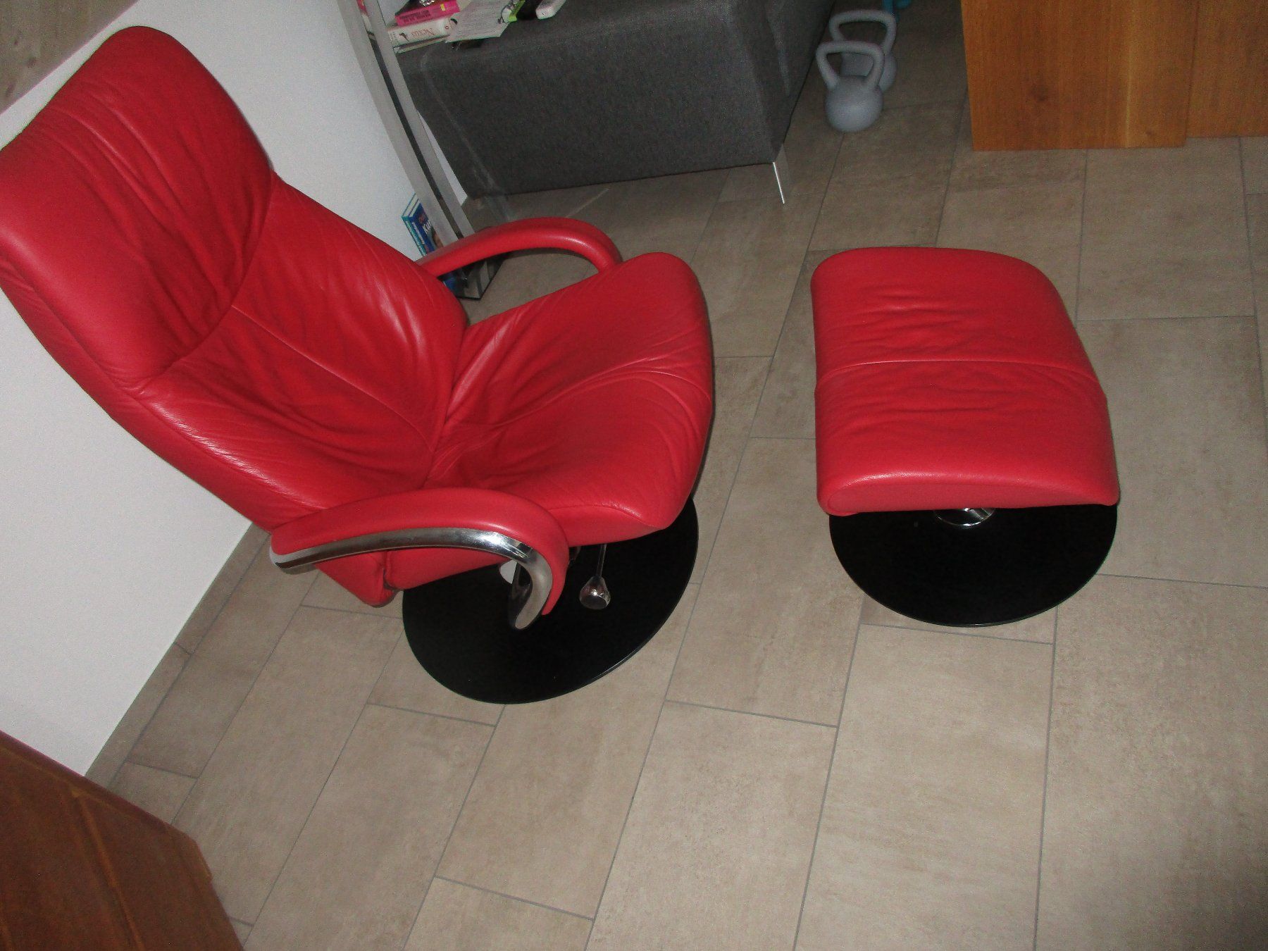 Poltrone: Relax Sessel rotes Leder – Usato da Niederwil AG venduto da Cembalo 5