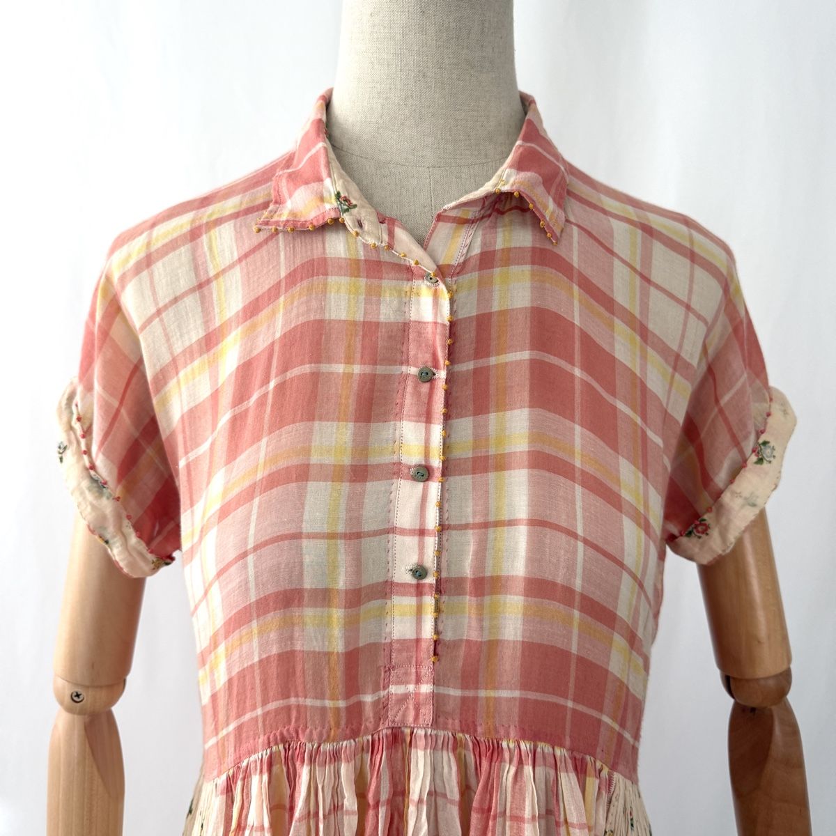 Vestiti: péro by Aneeth Arora Rare Handwoven Patchwork Dress – Nuovo (secondo la descrizione) da Emmen venduto da Avviivva_Com2023 6