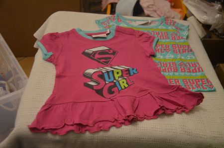 TAILLE 74-80 - 2 T-SHIRT NEU