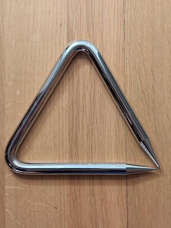 Musikinstrumente: Kolberg 2114CCC Triangle – Neu (gemäss Beschreibung) aus Luzern von GelberDoppelmeter