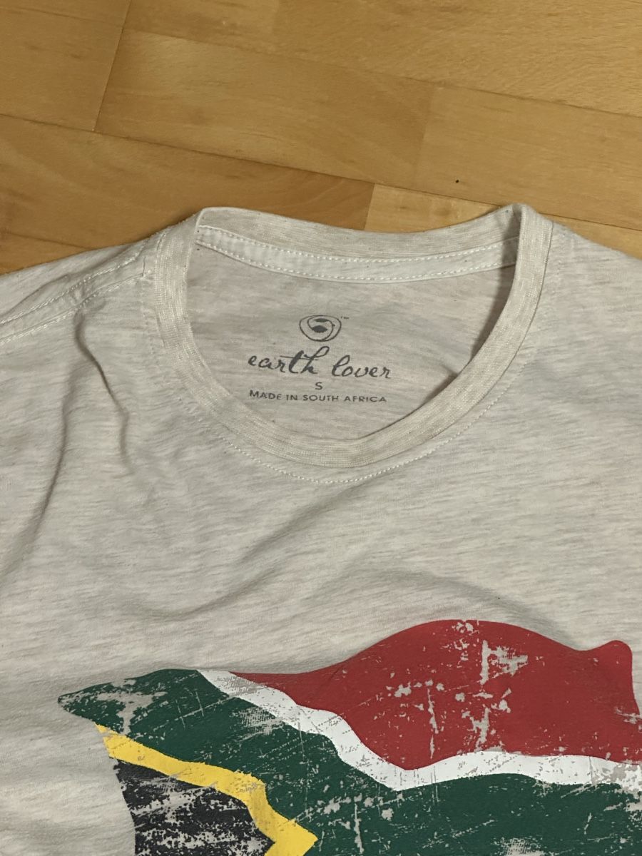 T-shirt: Tshirt – Usato da Weinfelden venduto da jos_nl7m 1