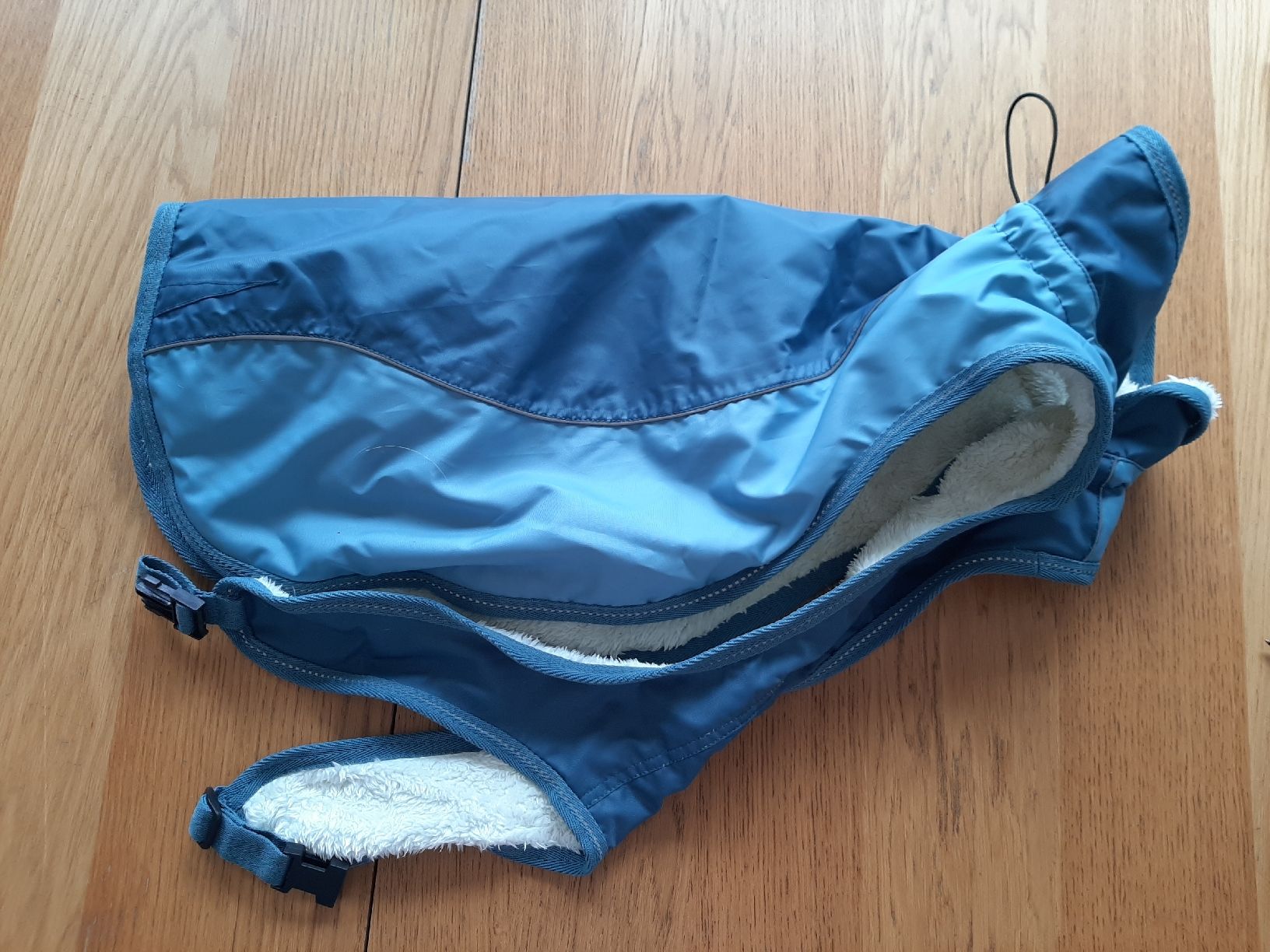 Abbigliamento: Hundewintermantel "sugar dog" – Usato da Vaduz venduto da Saphira015 2