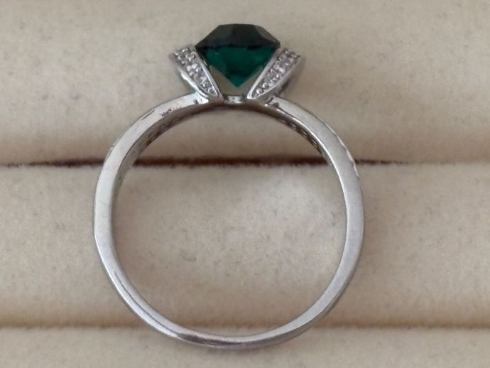 Anelli: Luxus Elegante Gr.18/8 Ring Farbe: Silber/ Grün – Nuovo (secondo la descrizione) da Biel-Bienne venduto da Roserosse13 6