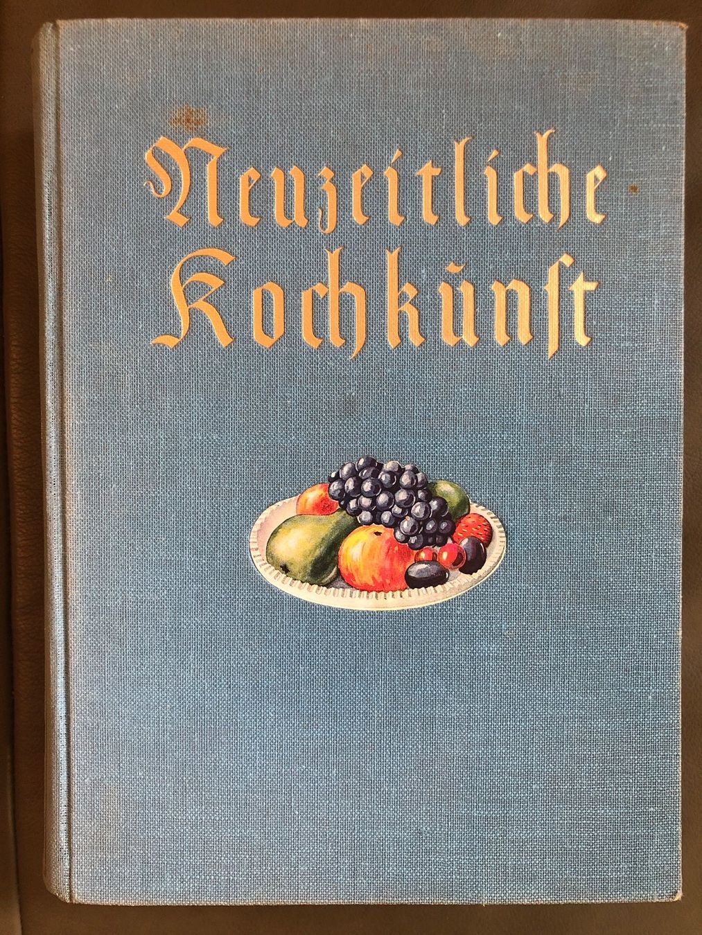 Bücher: Buch Neuzeitliche Kochkunst – Gebraucht aus Nunningen von anclaudia