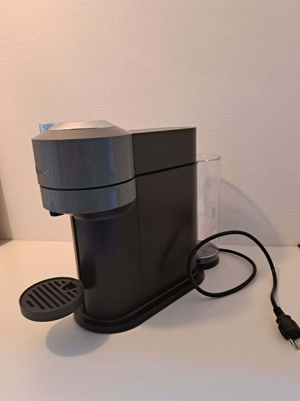 Nespresso Machines à café & Machines à expresso: Kaffeemaschine Nespresso Vertuo – Neuf (Voir description) à Brügg BE par nic_l9ng 5