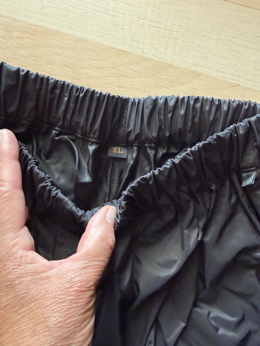 Kleiderpakete: Motorrad-Regenhose Gr XL – Gebraucht aus Aarwangen von Cyango 5