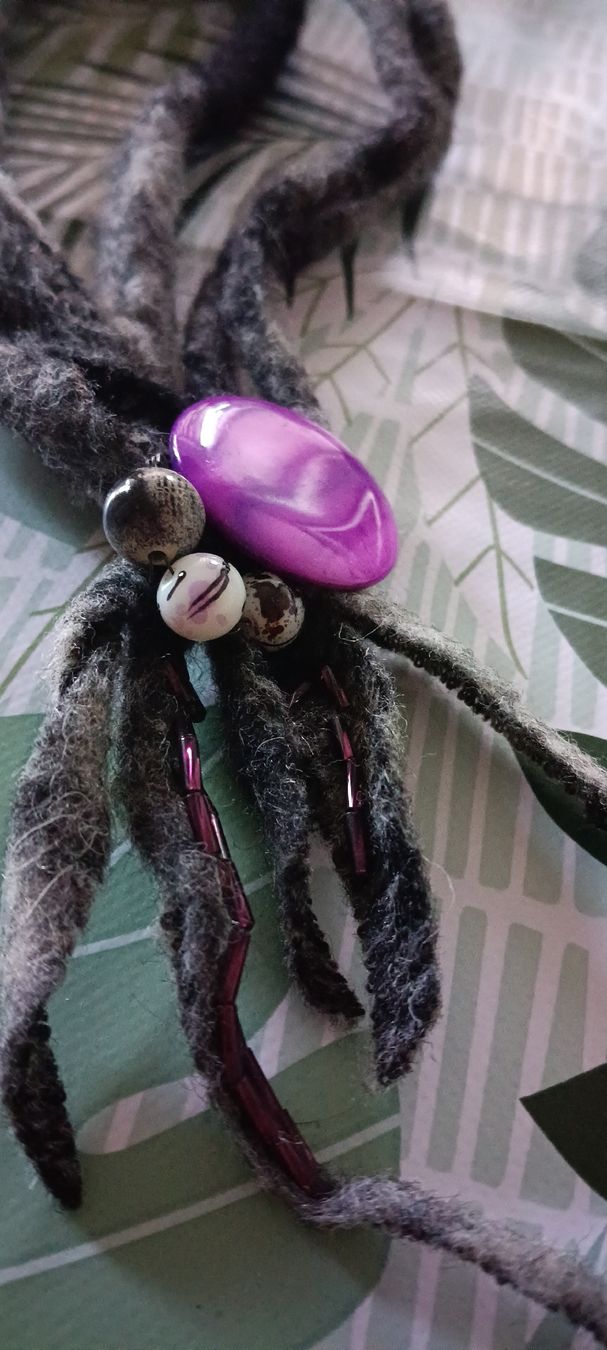 Ketten: Handmade Dreadlock Extensions Grey Purple Bead New – Neu (gemäss Beschreibung) aus Zürich von cat_9cvz 1