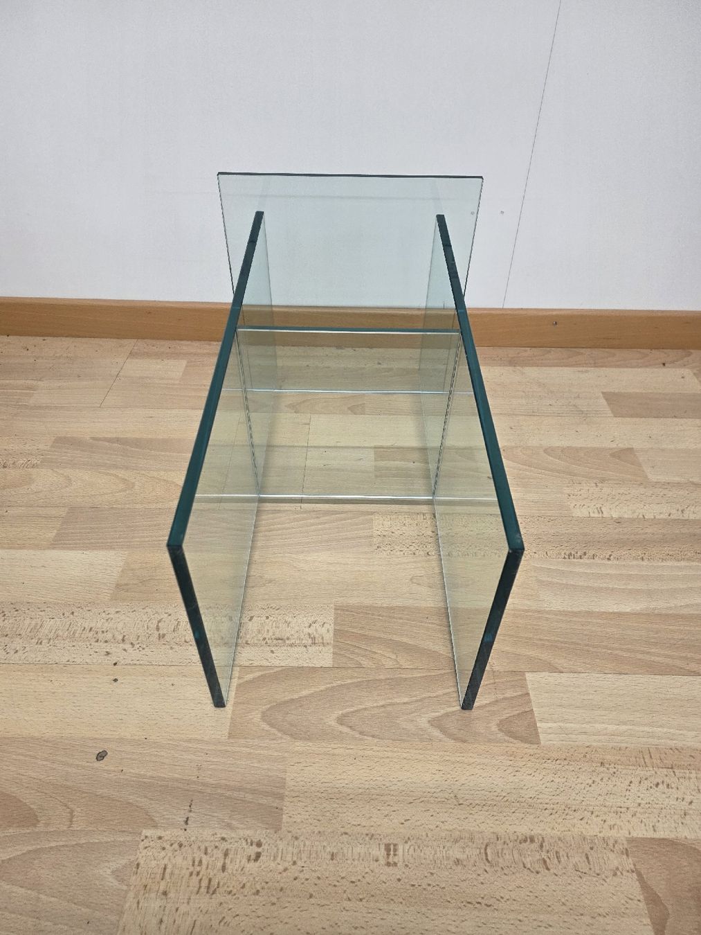 Tavoli: Glas-Beistelltisch 2 Ablagen modern – Usato da Rieden AG venduto da RuvensBrocki 6