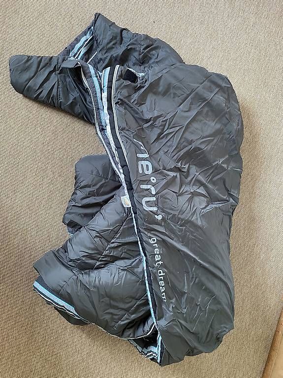 Meru Sacchi a pelo: Meru Schlafsack – Usato da Winterthur venduto da eli_vq8f