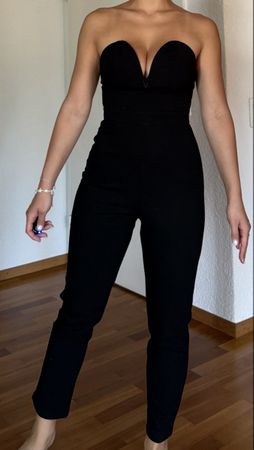 Black elegant jumpsuit 