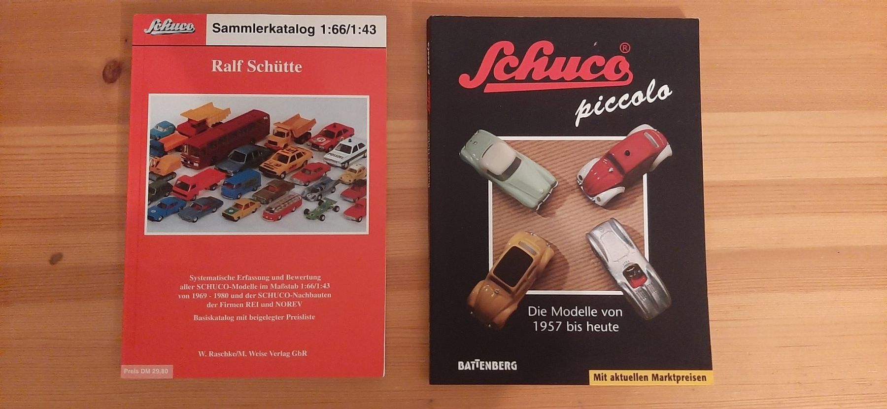 Schuco Modellini d'auto: Verkaufe 2 Schuco - Modellauto - Kataloge – Usato da Wiesendangen venduto da pau_56xn
