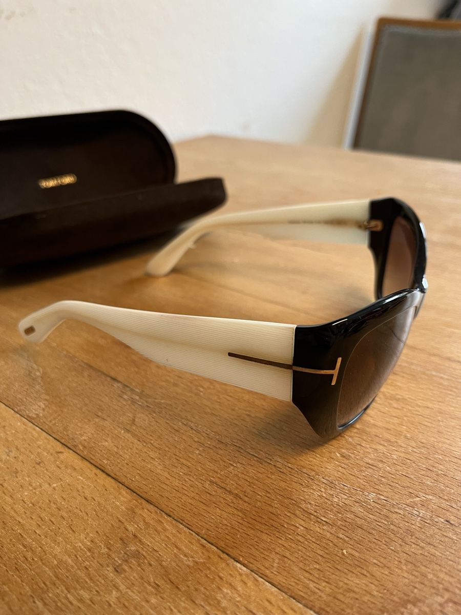 Tom Ford Occhiali & Lenti: Elegante Tom Ford Sonnenbrille – Usato da Uster venduto da Kalici1 3