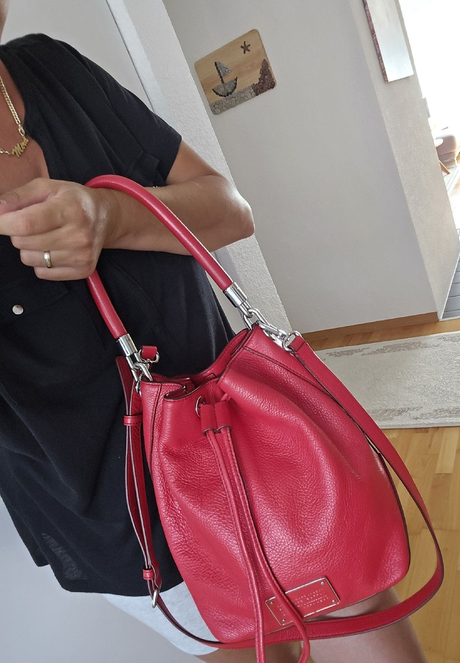 Marc Jacobs Taschen für Damen: Marc Jacobs Beuteltasche Soft Leder Rot – Neu (gemäss Beschreibung) aus Niederteufen von Mira_72 8