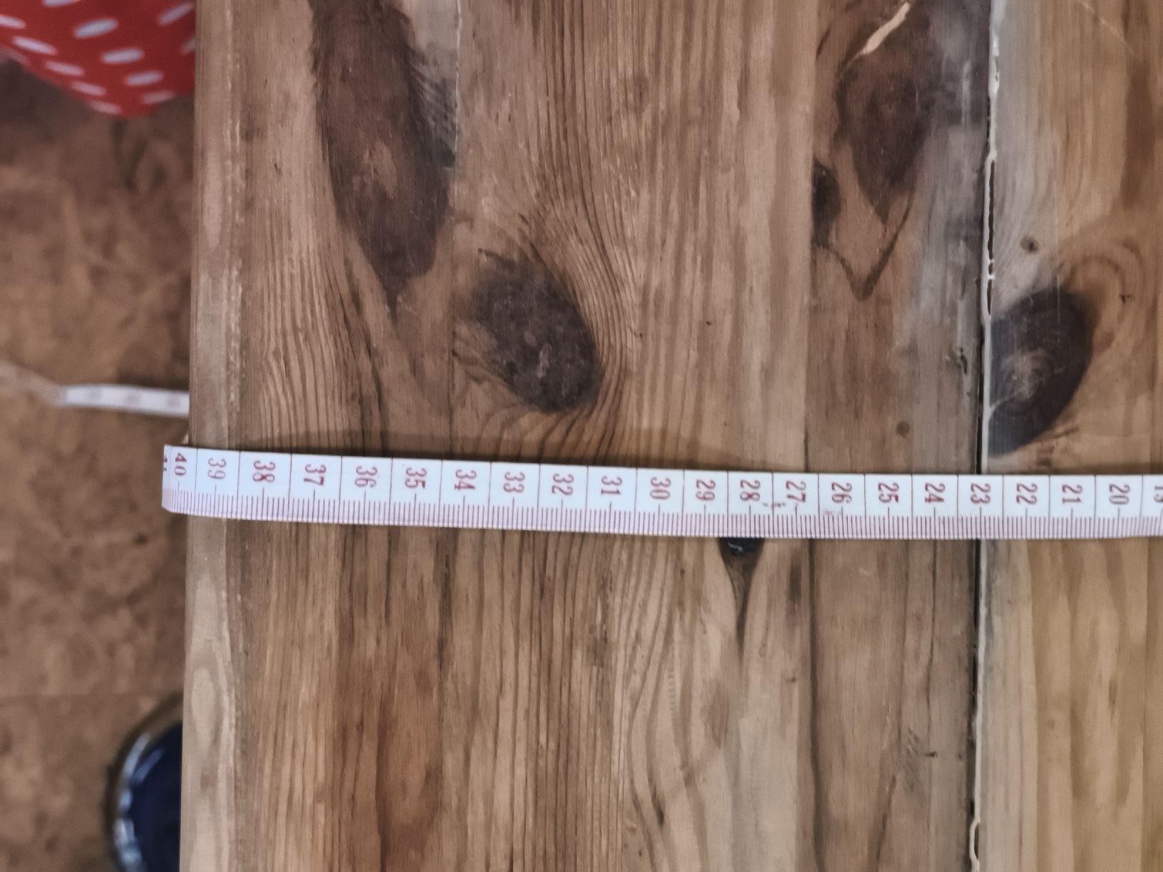 Autres décorations & accessoires: Holzkiste mit Rollen und Deckel(A26) – D'occasion à Künten par Schnaepplihuus 1