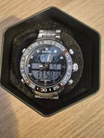 Bistec Analog/Digital Chrono World mit schwarzem Zifferblatt