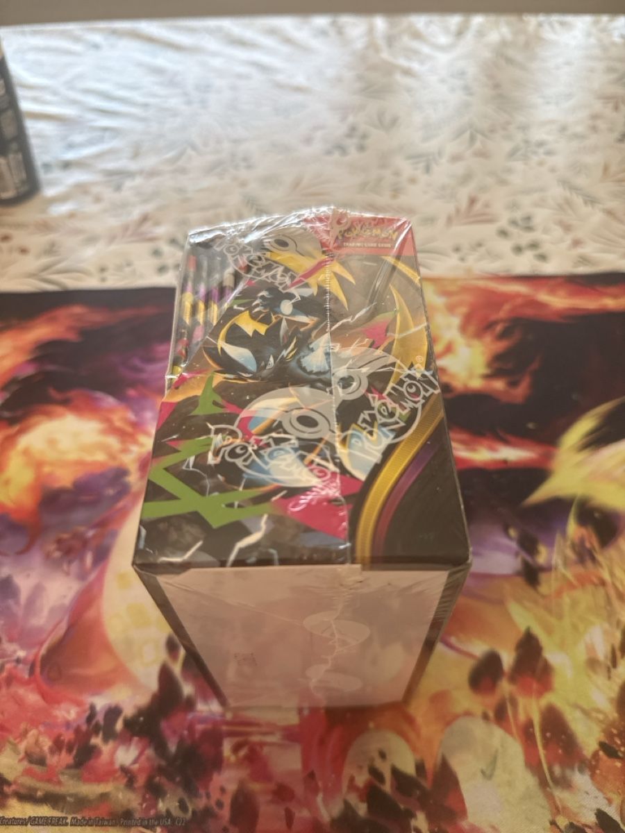 Pokémon Carte collezionabili: Pokemon TCG Mega Evolution Pitch Black Display EN – Nuovo e nell'imballaggio originale da Sargans venduto da XswissprimeX 1