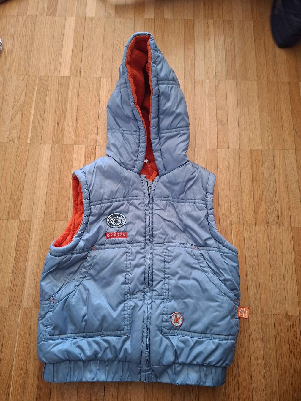 Altro abbigliamento per bambino: Kinder Weste mit Kapuze blau orange – Usato da Wallisellen venduto da rahelr90