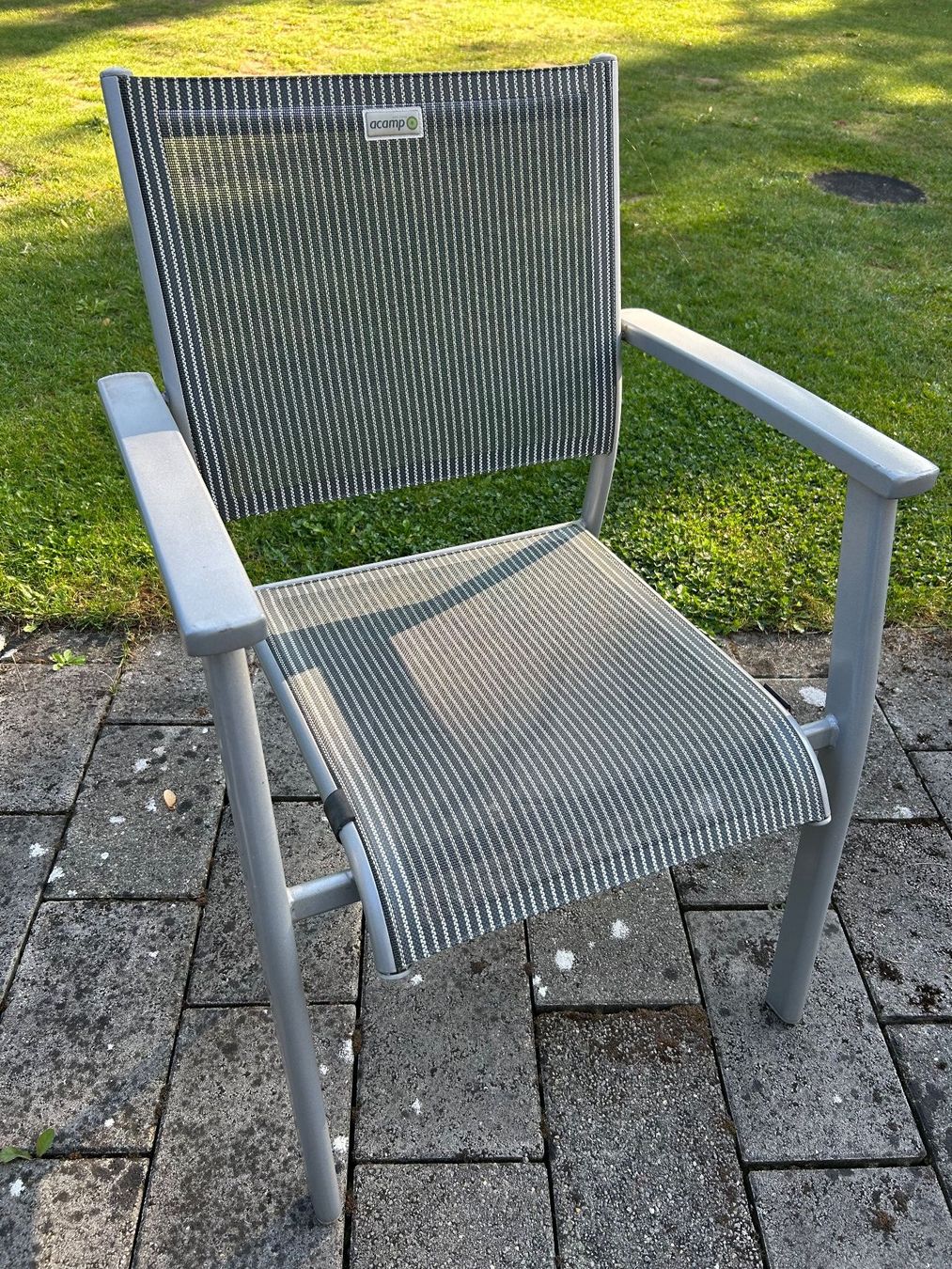 Chaises: 4 Gartenstühle stapelbar – D'occasion à Münchwilen TG par Ma-clean 4