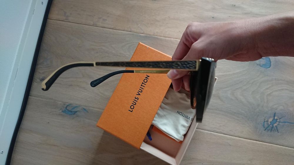 LOUIS VUITTON La Boum Canvas Sunglasses - Noir