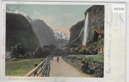 Strasse in Lauterbrunnen - animee belebt