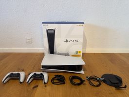 Sony PS5 Disc Edition 825GB + 2 Controller + OVP + Standfuss