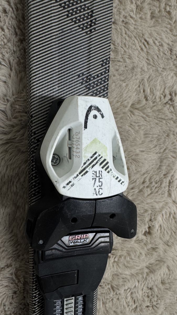Head Sci: Kinder Ski Head Monster 137 cm mit Bindung gebraucht – Usato da Dietlikon venduto da kickboxer_999 2