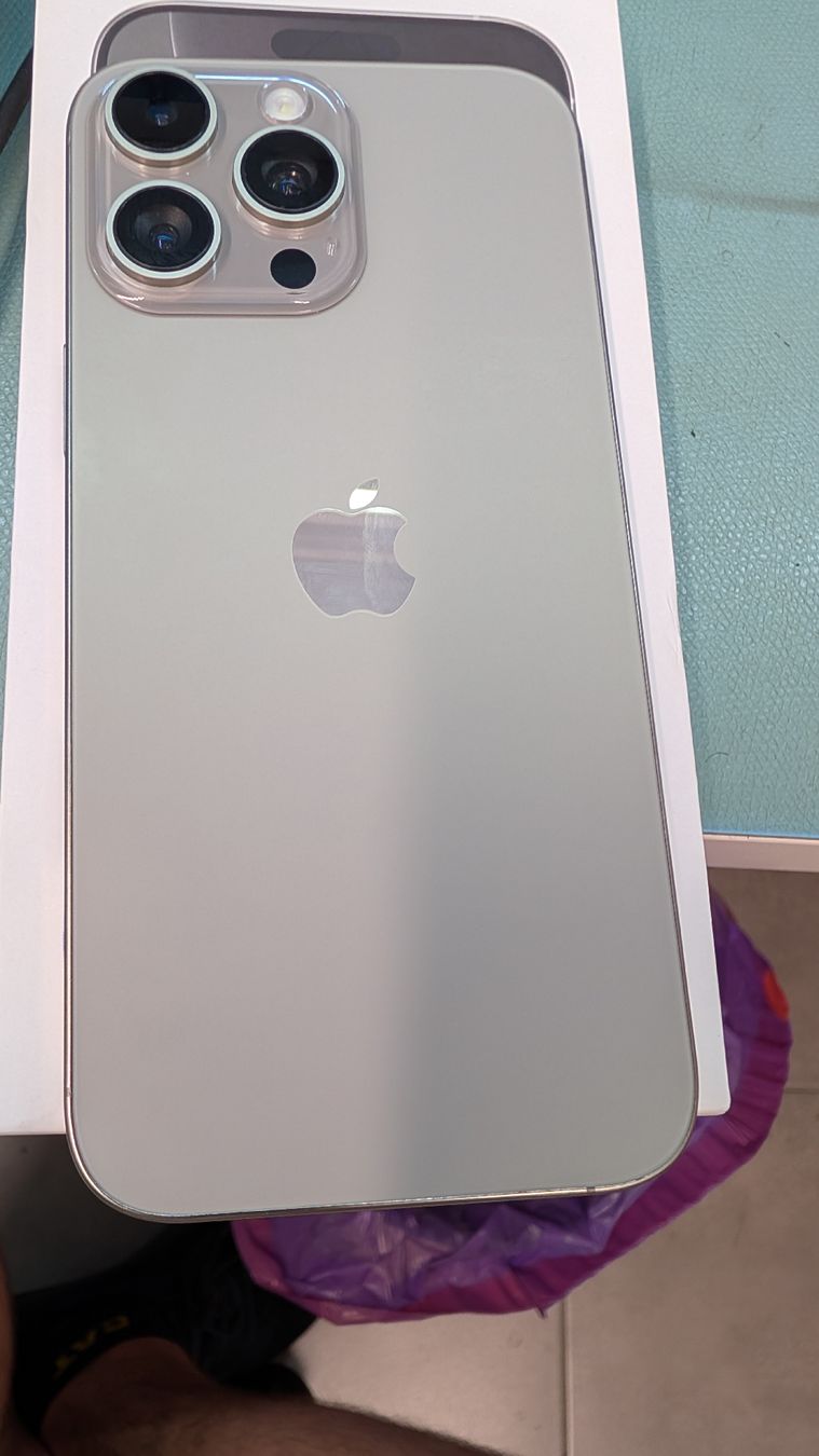Apple Portables: iphone 16 Pro Max China-Kopie – Neuf (Voir description) à grabs par dosdiasdesangre