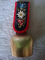 Wunderschöne, Vintage Glocke, Stickerei Samtband, Handarbeit