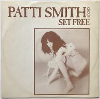 PATTI SMITH GROUP - PRIVILEGE (SET ME FREE)
