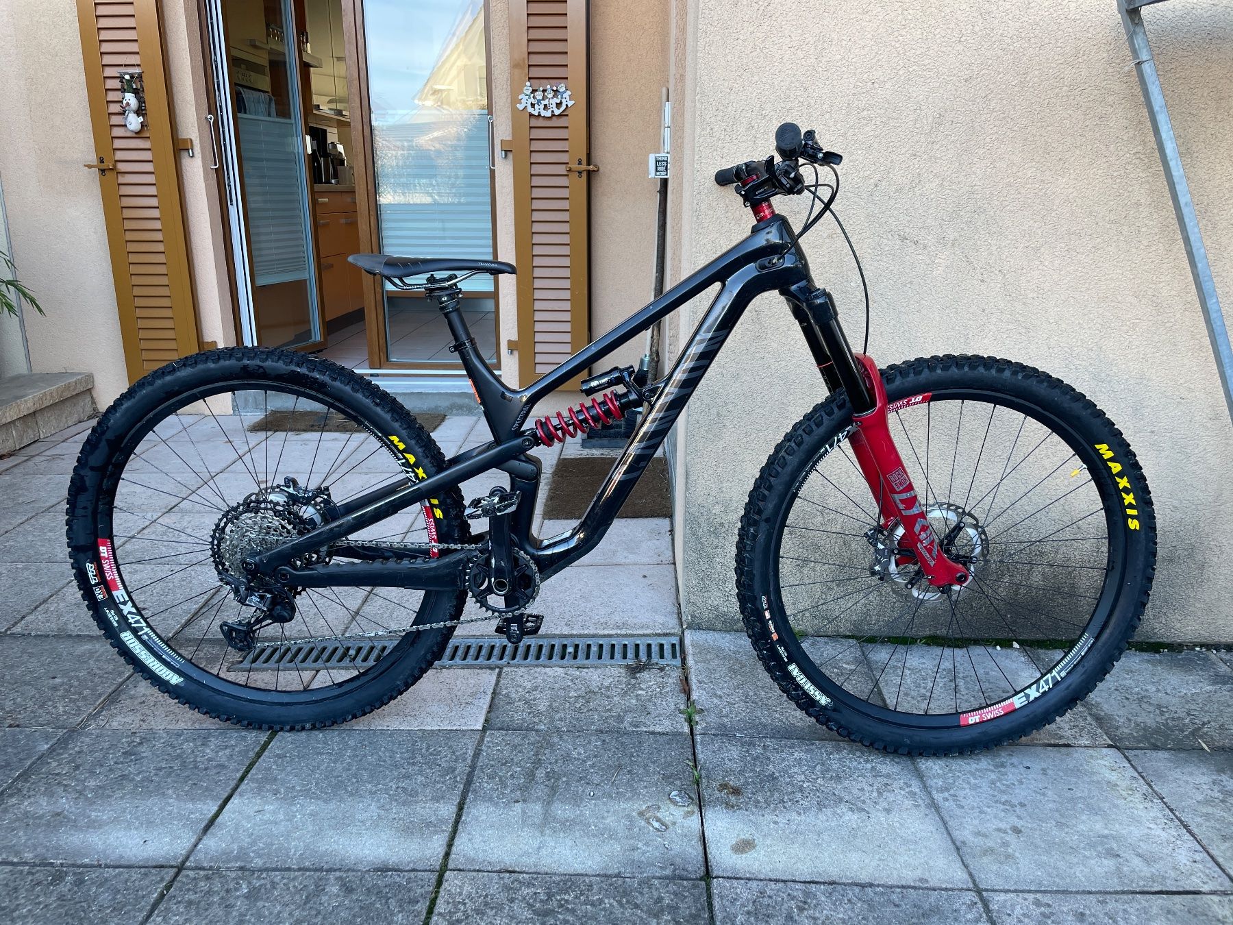 Canyon Biciclette: Canyon Spectral CF29 – Usato da Lausanne 26 venduto da eli_jwf9